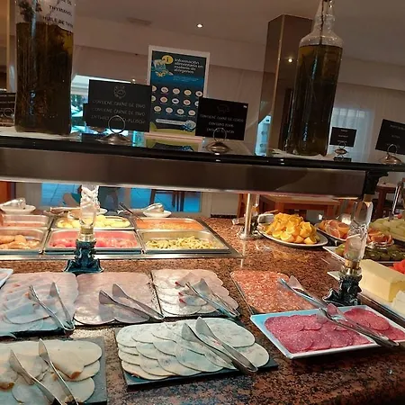 Roc Oberoy - Adults Only 4* Παγκουέρα