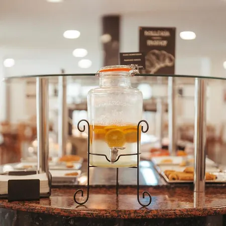 Roc Oberoy - Adults Only 4* 帕格拉