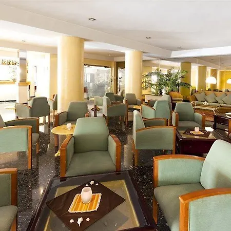 Roc Oberoy - Adults Only Hotel
