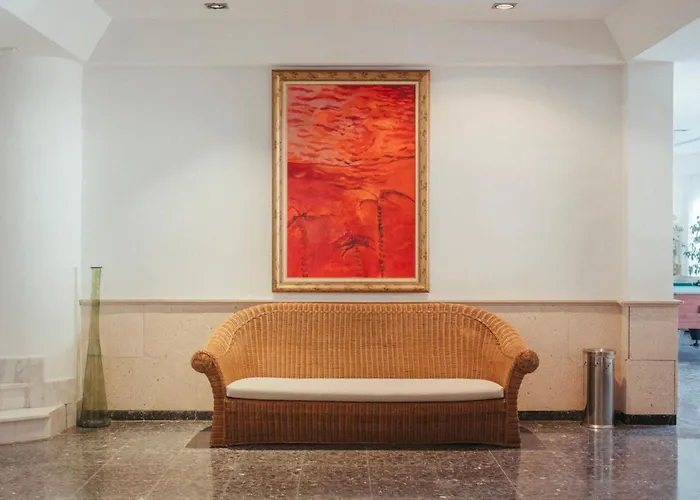 Roc Oberoy - Adults Only