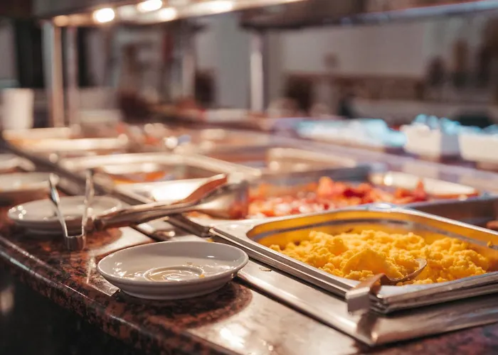 Roc Oberoy - Adults Only Готель Пагера