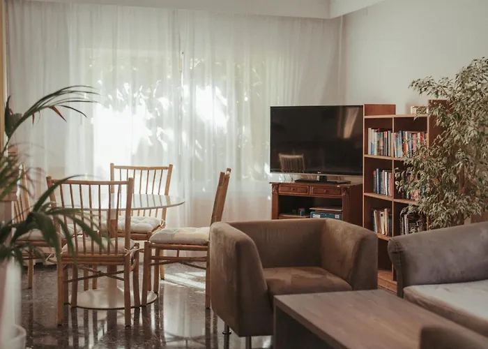 Готель Roc Oberoy - Adults Only 4*