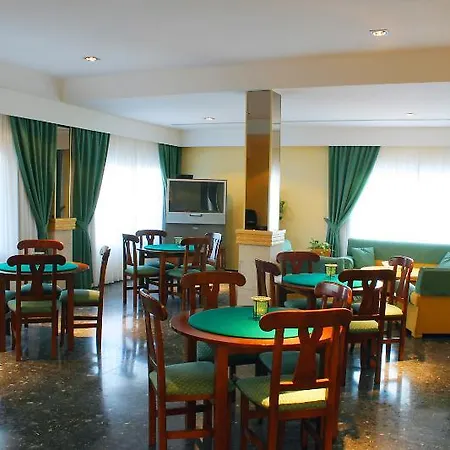מלון Roc Oberoy - Adults Only 4*