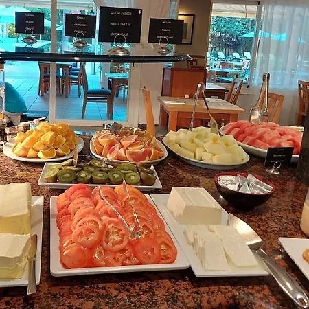 Roc Oberoy - Adults Only מלון 4*