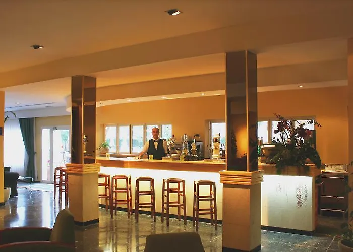 Отель Roc Oberoy - Adults Only