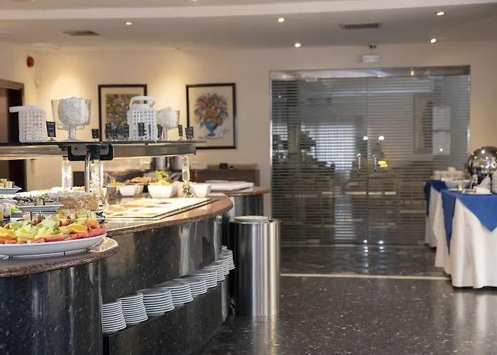 Отель Roc Oberoy - Adults Only Пагуэра