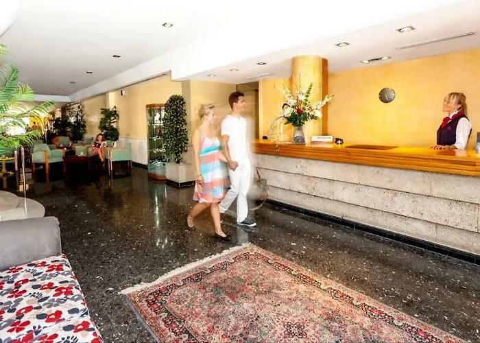 Отель Roc Oberoy - Adults Only Пагуэра